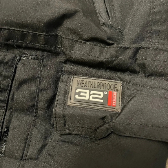 Weatherproof 32° Boy's Zip Off Suspender Snow Pants Polyester Black S 10/12 - Picture 4 of 4